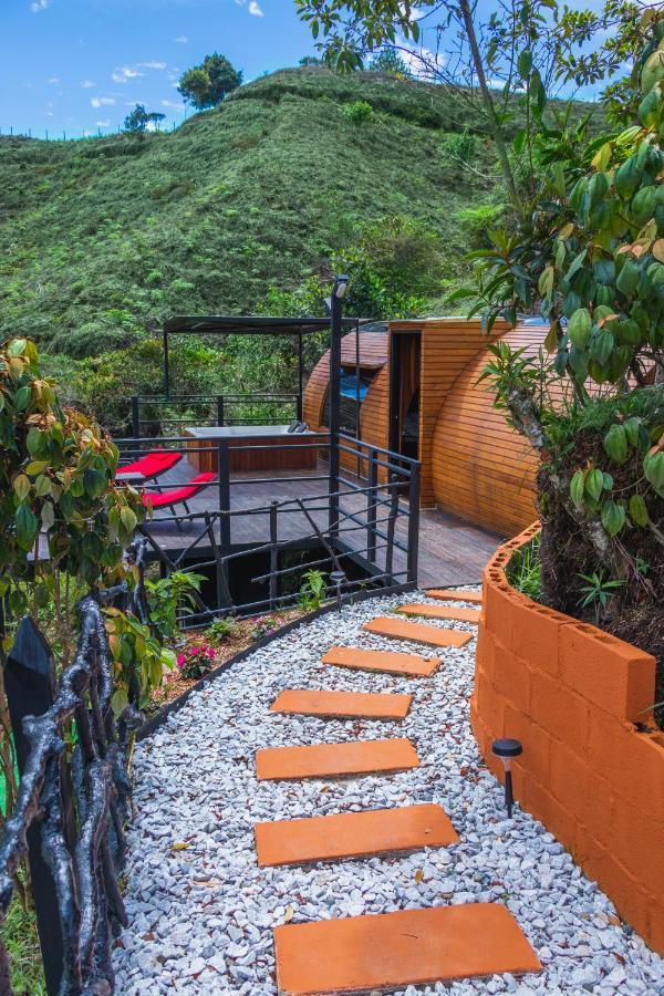 Hotel Glamping The Mountain Guatapé Exterior foto