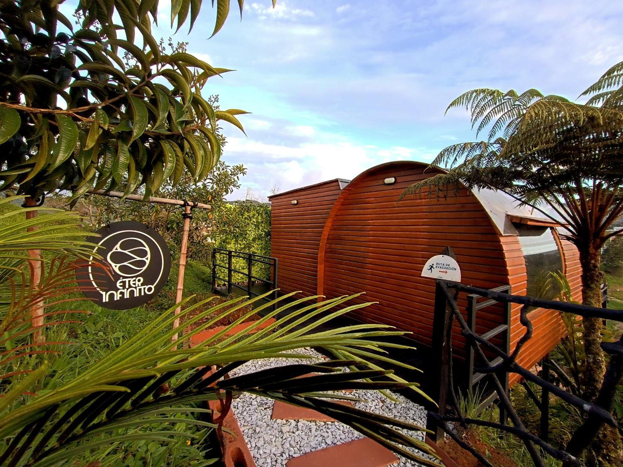 Hotel Glamping The Mountain Guatapé Exterior foto