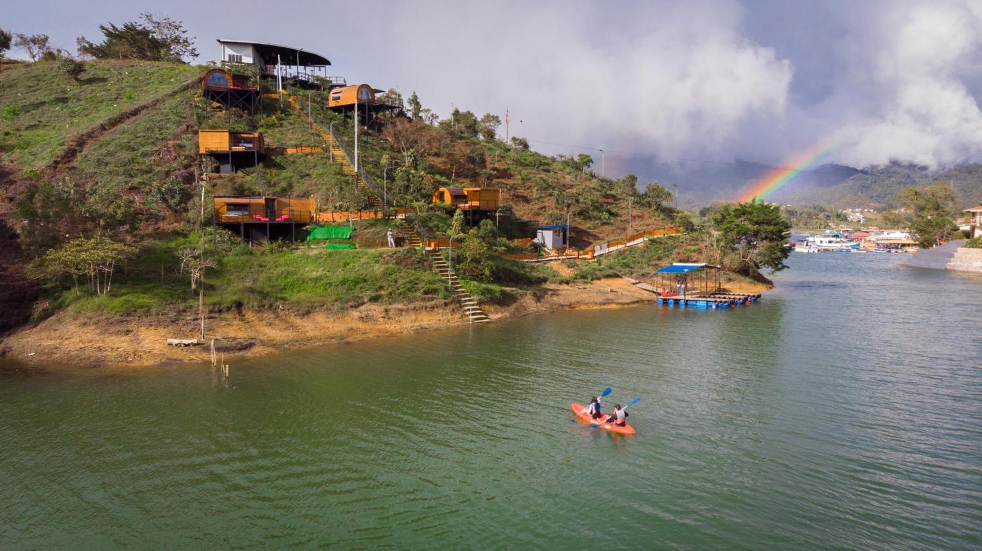 Hotel Glamping The Mountain Guatapé Exterior foto